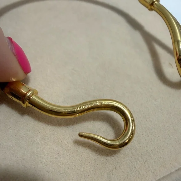Hermes Gold Hook Brown Leather Bracelet - Picture 3 of 5